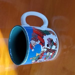 🏠⭐️ Vintage Christmas Santa Mug